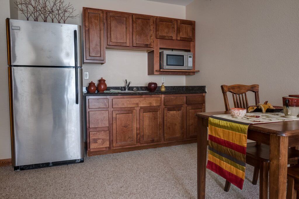 Mid-Kitchen-1024x682