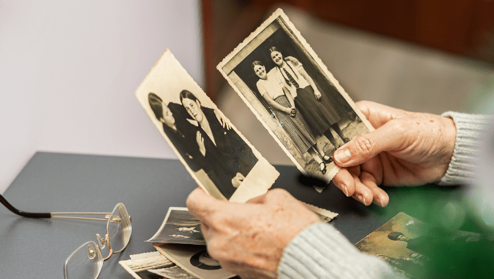 seniors looking at pictures 