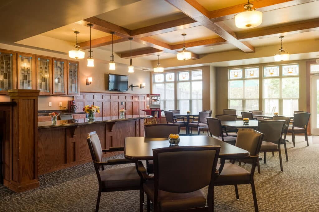 Senior Living West Allis, WI | Heritage Senior Living