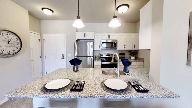 Heritage-Senior-Living-Leasing-Trailer-06132021_201200-1024x576