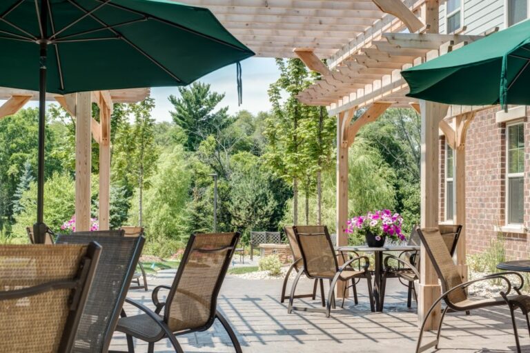 Lake-Patio-Pergola-1024x682