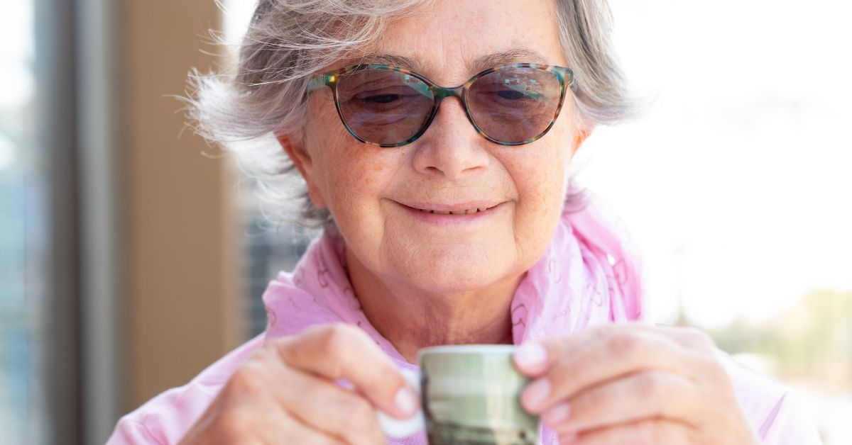 senior community friends