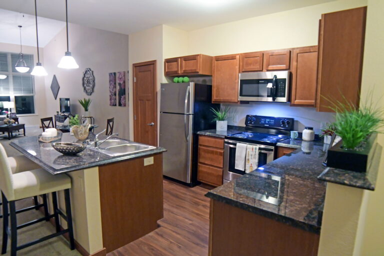 Muskego IL Apartment