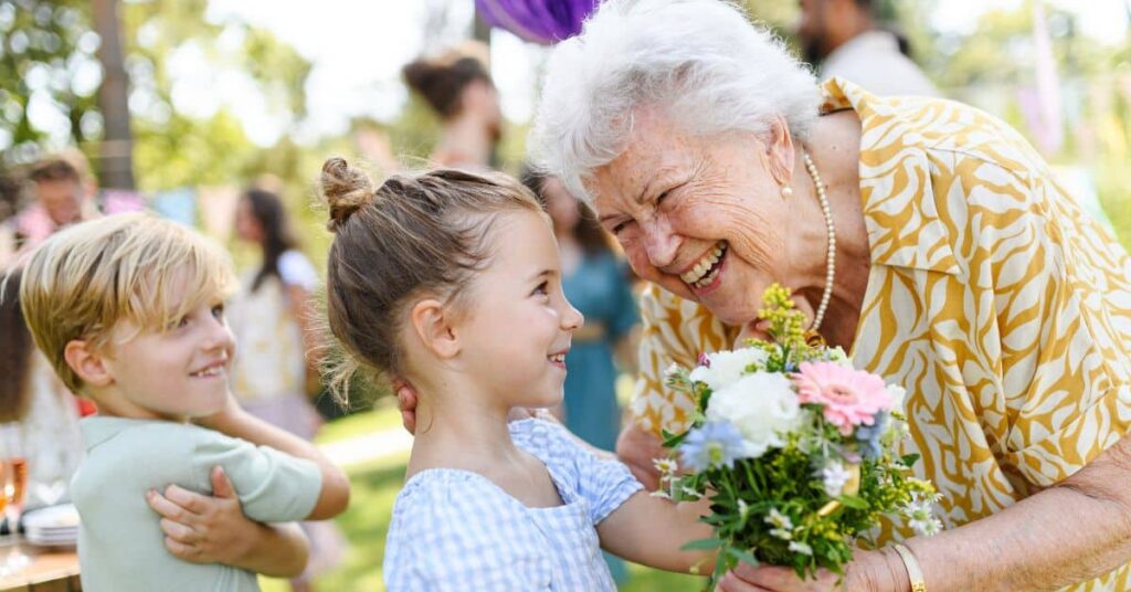 Making Every Visit Count: Celebrating Grandparents Month in Assisted Living 2 Assisted living family activities