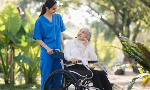 assisted living vs memory care